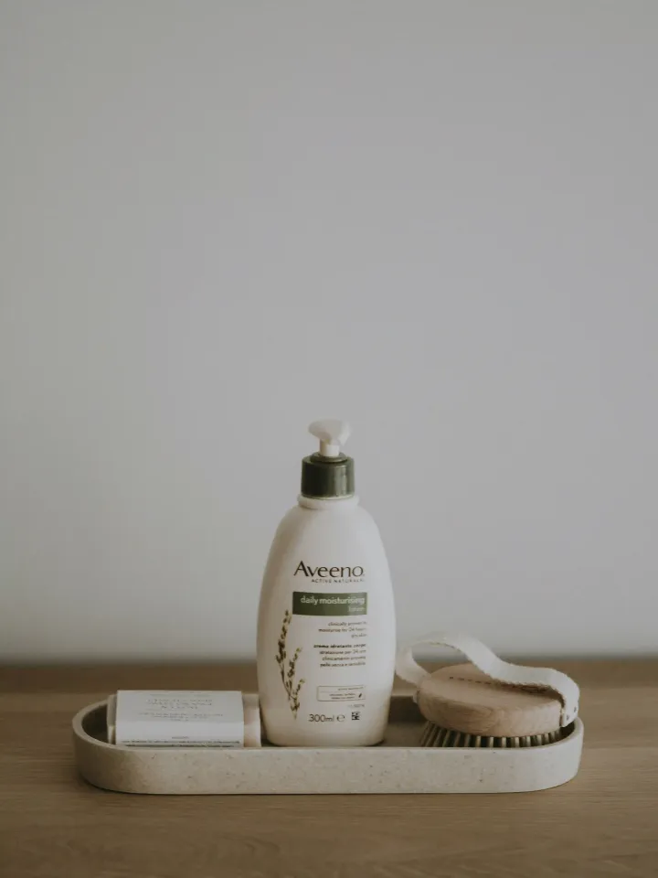 Aveeno Daily Moisturizing Lotion Recension – lätt & lugnande